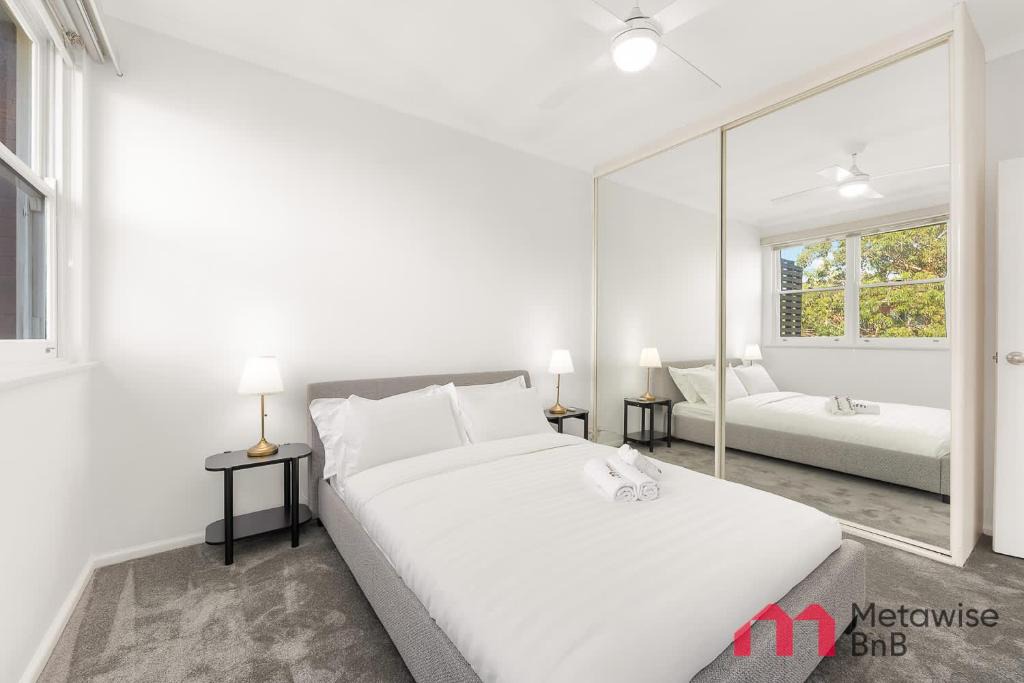 Brighton-le-Sands Apartment | Metawise 2BR Apt Steps to Brighton-Le-Sands Beach