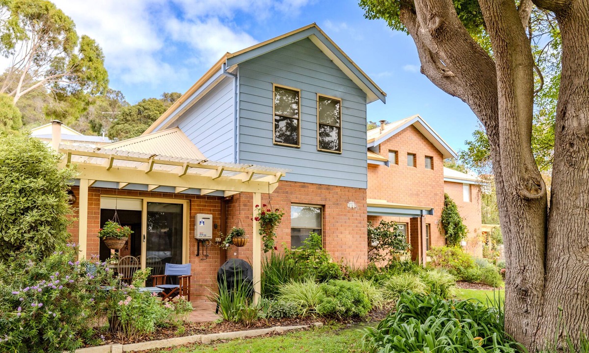 Middleton Beach Hotel | Middleton Beach by the BnB Collection