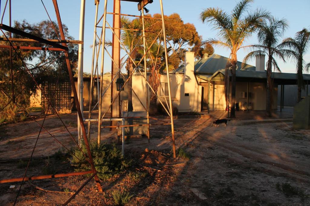 Winkie House | Migga Cottage