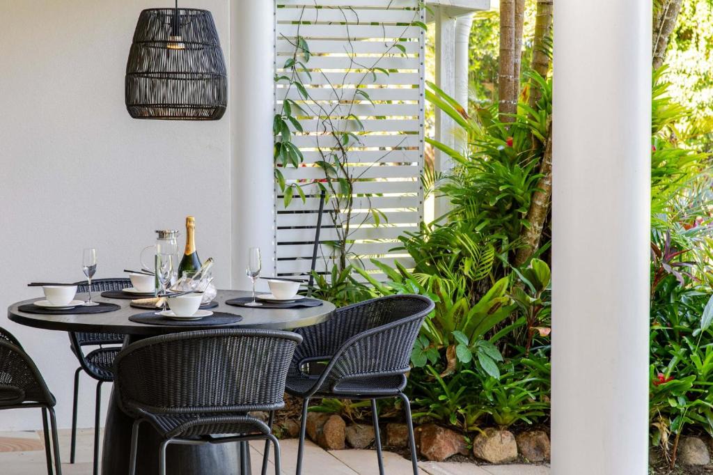 Port Douglas Villa | Mirage Resort Villa 432 with access to Sheraton Facilities