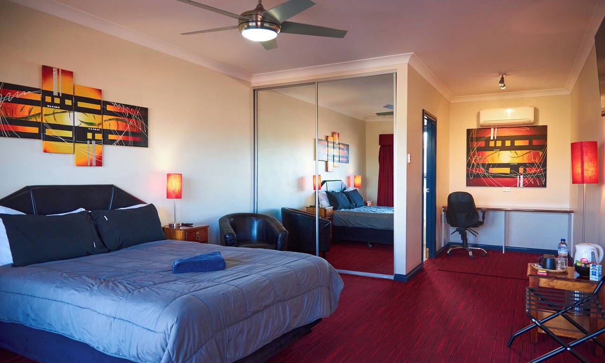 Whyalla Hotel | Mirambeena Motel