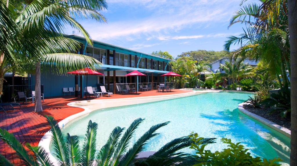 Boomerang Beach Apartment | Mobys Beachside Retreat