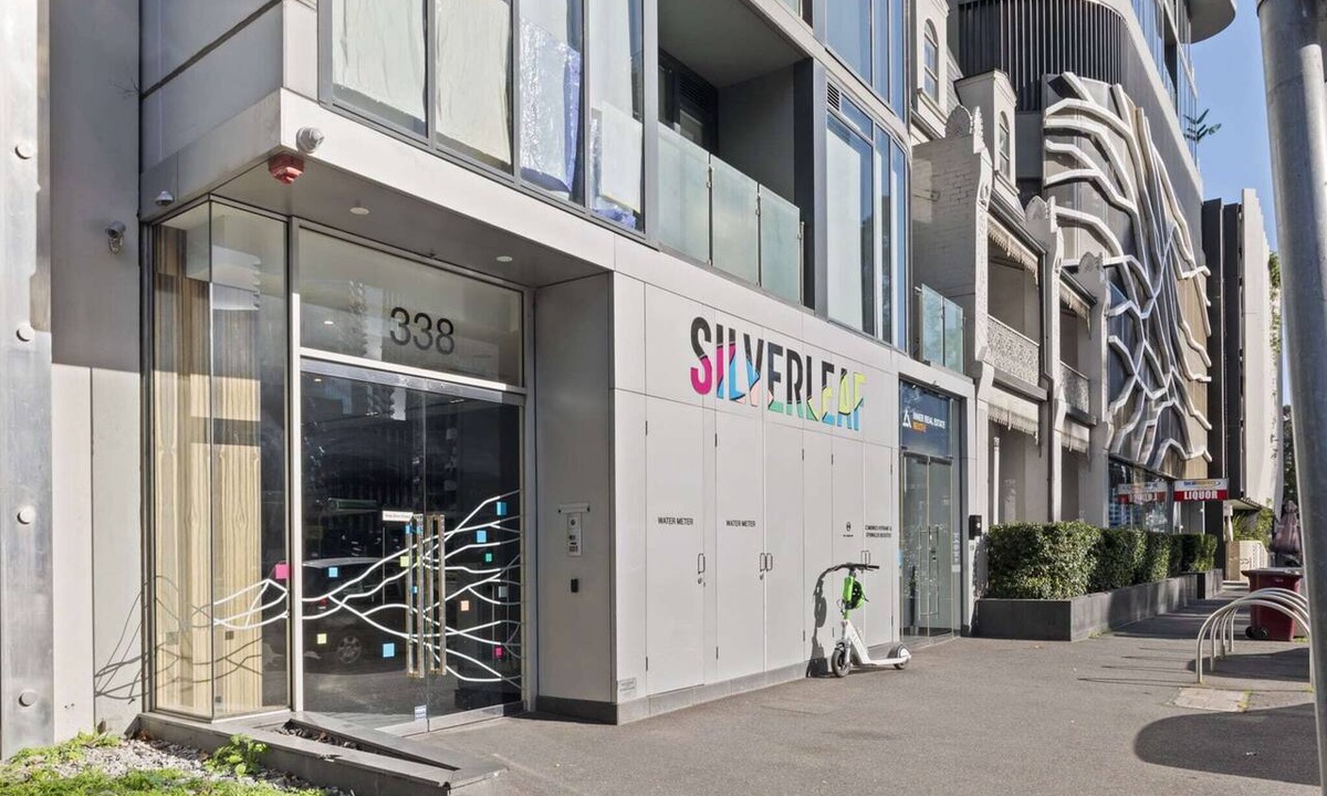 South Melbourne Apartment | Modern 1-Bed Apartment Close to Attractions