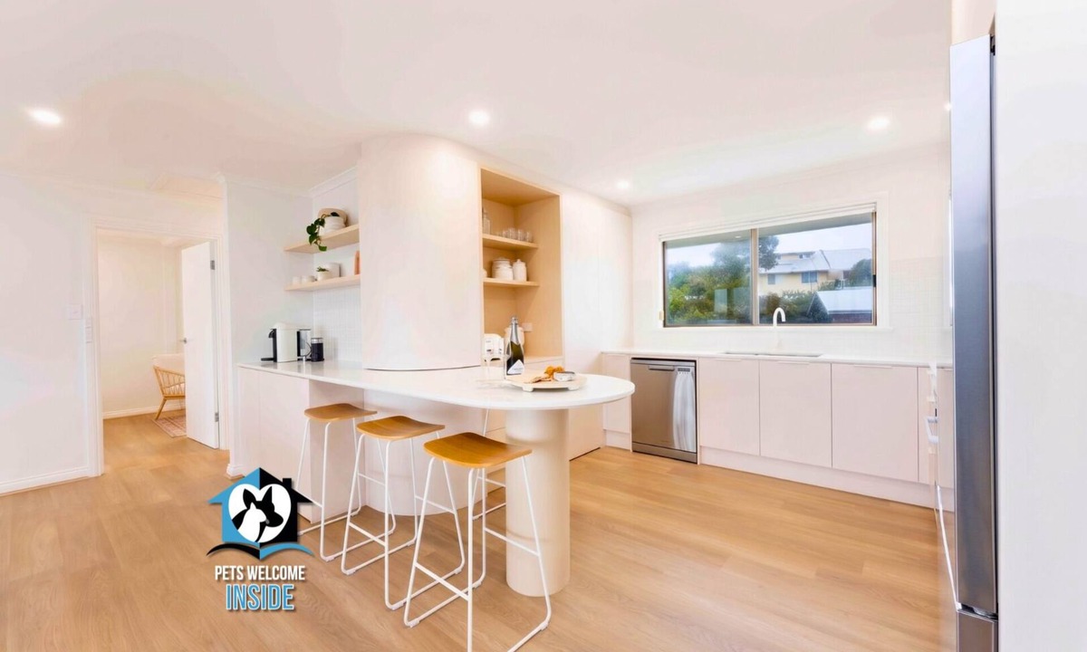 Goolwa Beach House | Modern Beachside Home with Stunning Coastal Views