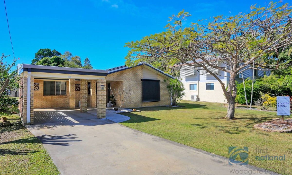 Woodgate House | Modern Comfort, One Street From The Beach!