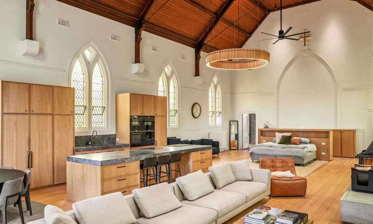 Springdallah Villa | Modern Luxury at Historic Dallah Chapel