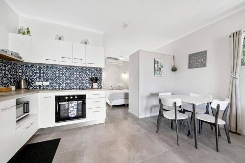 Emu Park House | Modern Luxury Studio Apartment