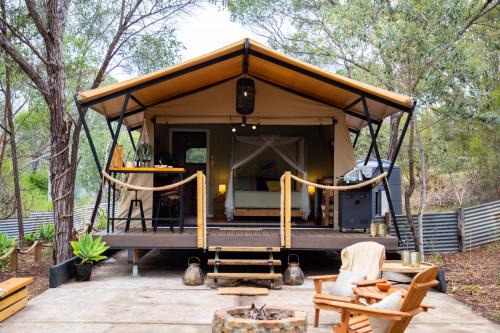 Charlwood Other | Moogie Glamp