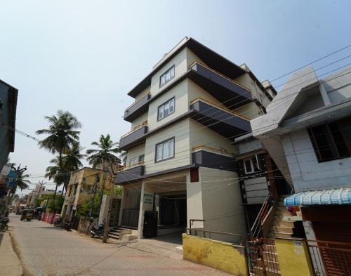 Madurai Hotel | Moshisnest Madurai
