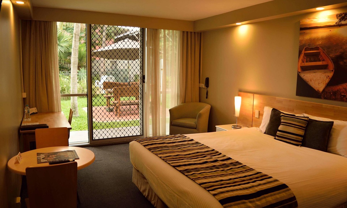 Rockhampton Hotel | Motel 98