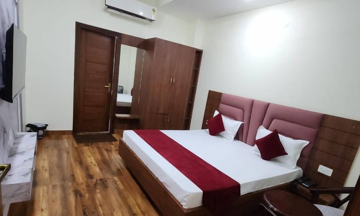 Roorkee Hotel | Motel Dwarika