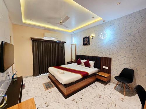 Medinipur Hotel | Motel Oracle