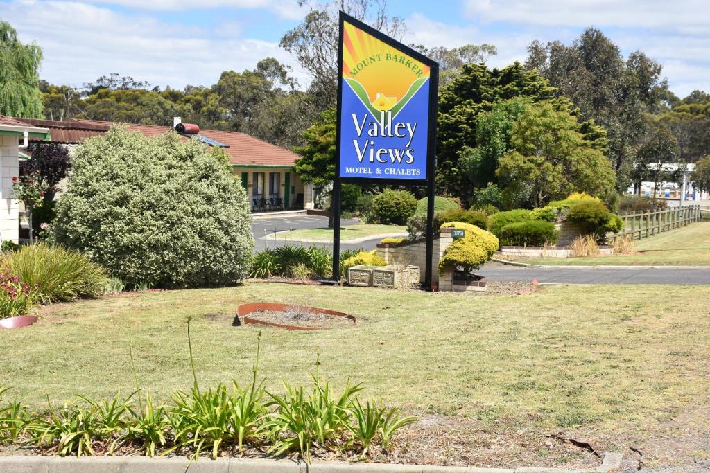 Mount Barker Hotel | Mount Barker Valley Views Motel & Chalets, Western Australia