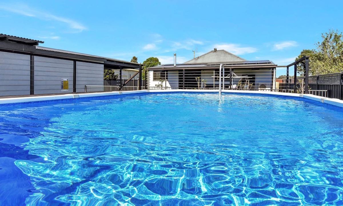 Cessnock House | Mount View Vista with Private Pool