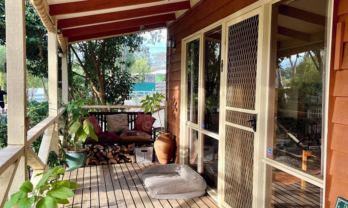 Eildon House | Namastayz is surrounded by mountains, 700m from pondage, Lake Eildon 5min drive