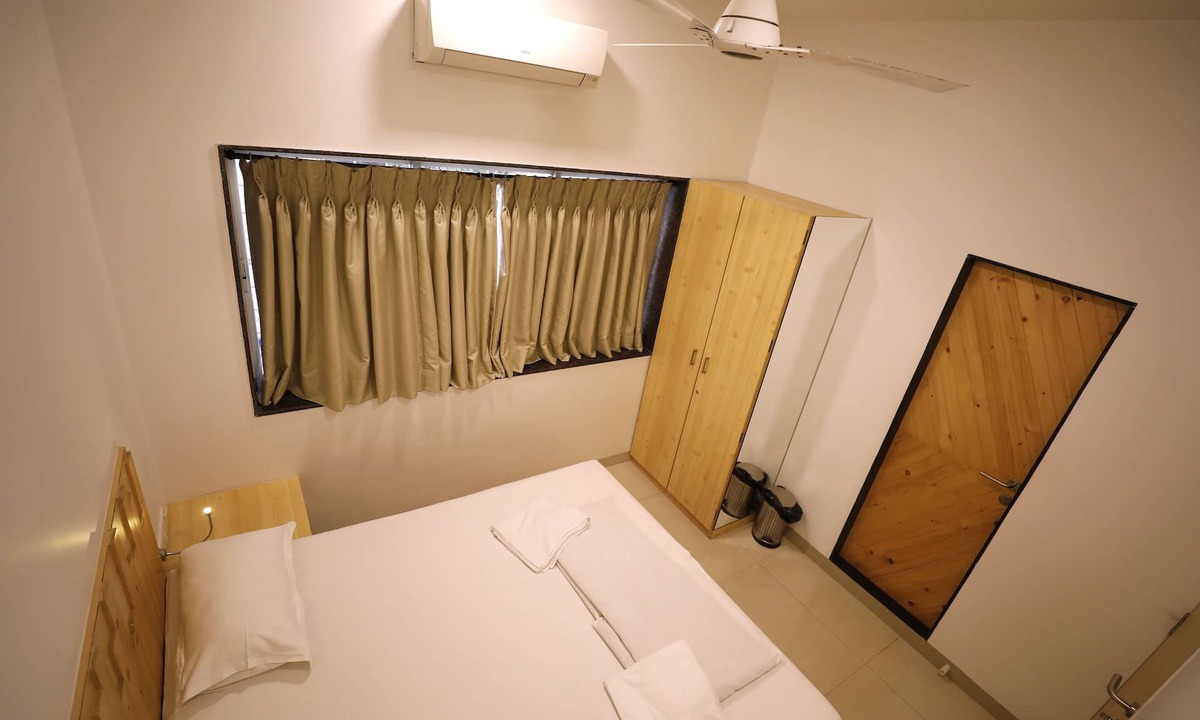 Santacruz Hostel | Nap Manor Hostels