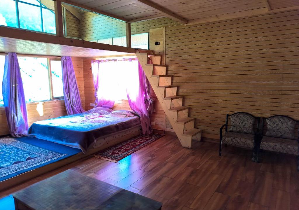 Gunehr Hotel | Natures Edge