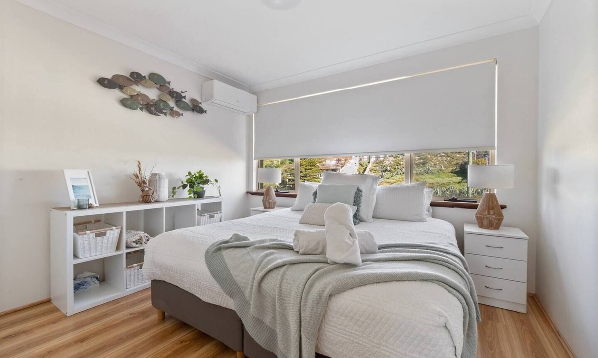 Halls Head House | NDIS- Kid-Pets- Beachfront
