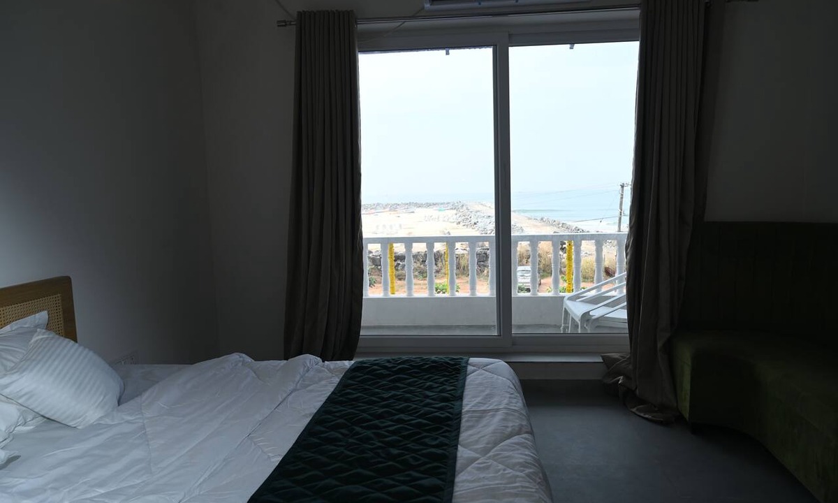 Mangalore Hotel | Neer By Monarch Stays.