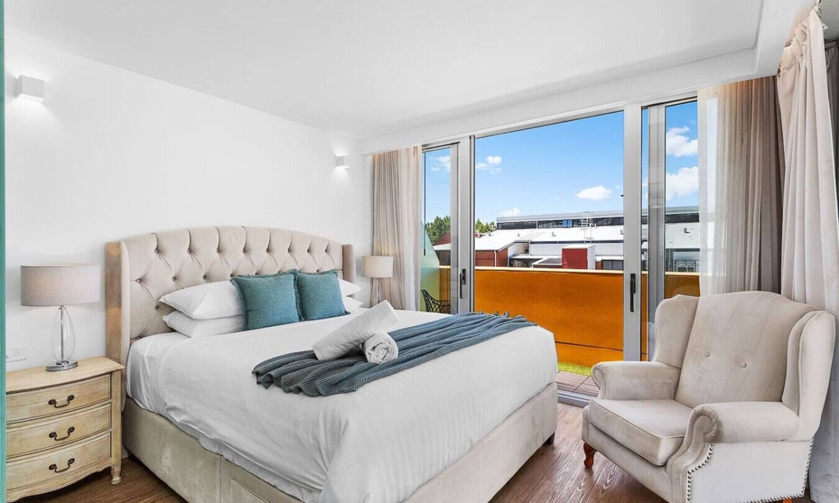 Perth Bed & Breakfast | Nest on Newcastle – N3