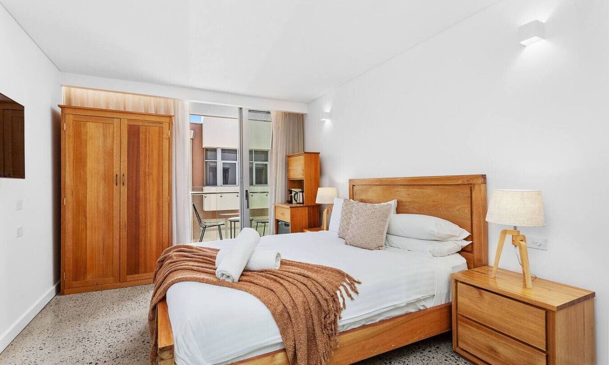 Perth Bed & Breakfast | Nest on Newcastle – S4