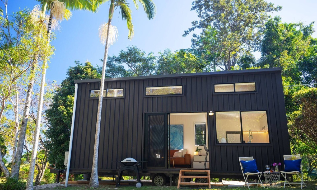 Nunderi Cabin | Nestled in Nunderi, this loft style tiny home offers a special retreat for two!