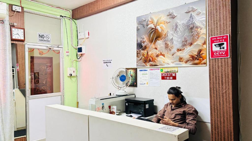 Raipur Hotel | New royal dormitory