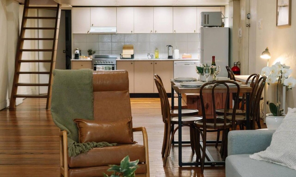 Redfern Apartment | New York Inspired Apartment w/Sweeping City Views