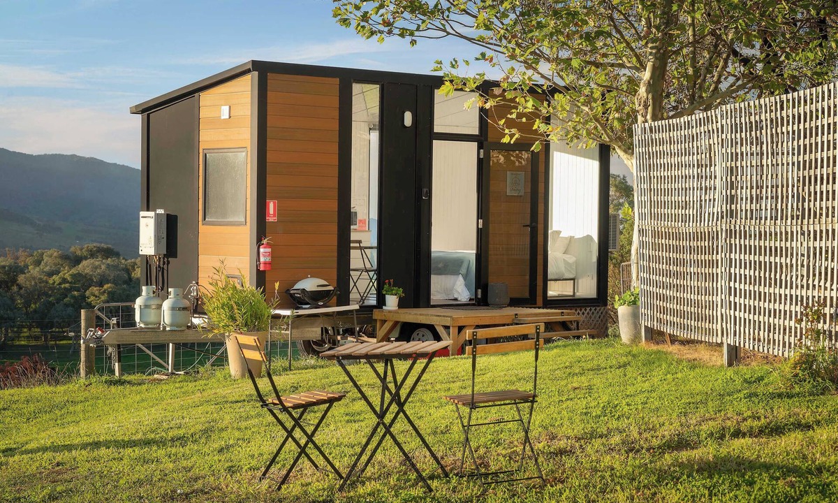 Allans Flat House | Nichol Road Hideaway at Annie’s Retreat by Tiny Away