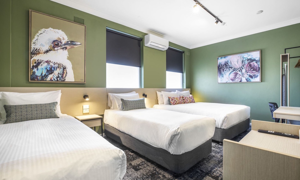 Mt Pritchard Hotel | Nightcap at Pritchards Hotel