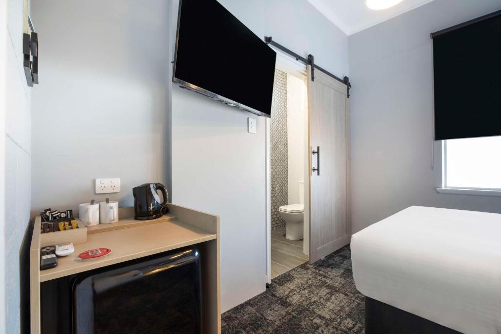 Marleston Hotel | Nightcap at Rex Hotel