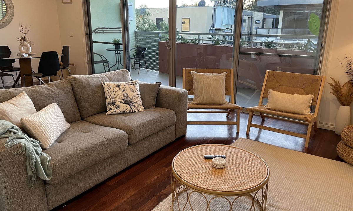 Capel Sound Apartment | Nirvana Stays- Cozy 2 BDR & Steps only to the BEACH! BOOK NOW. Secure parking.
