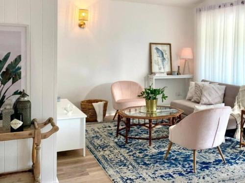 Noraville House | Noraville Hamptons Style Beach House