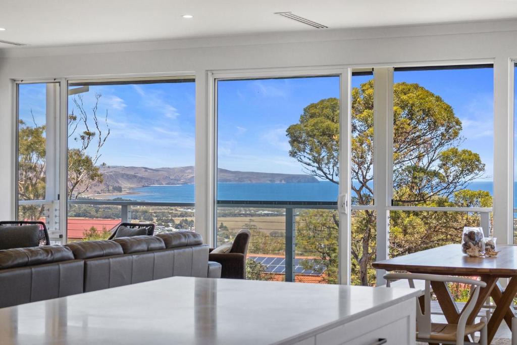 Normanville House | Norman Views - 20 Panorama Crescent