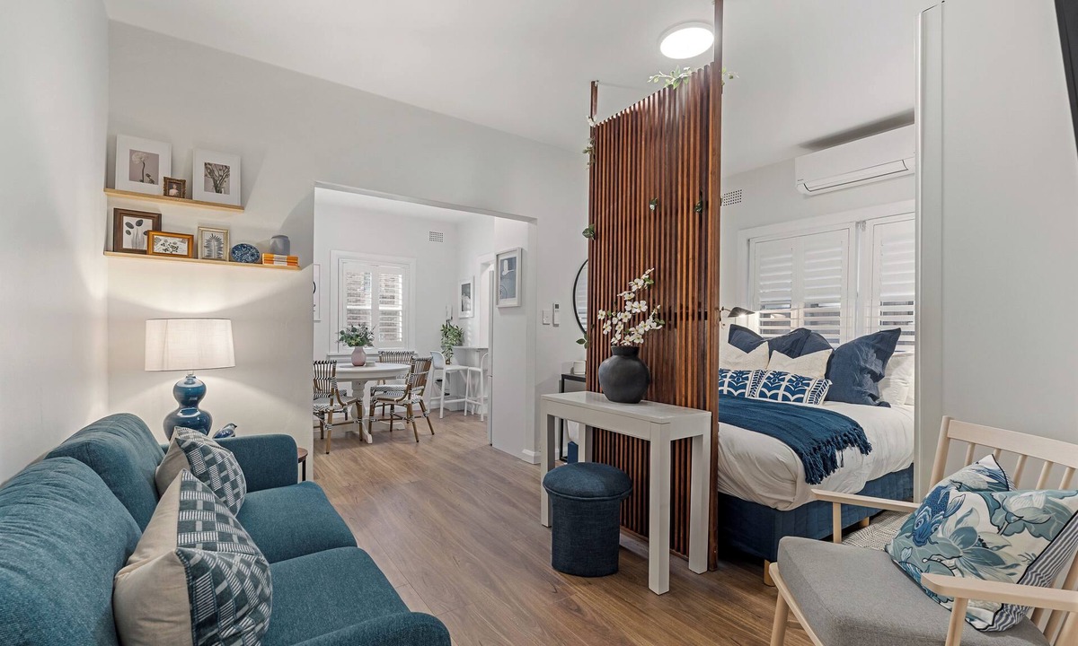 Cammeray Apartment | North Sydney Nook - Chic and Comfortable
