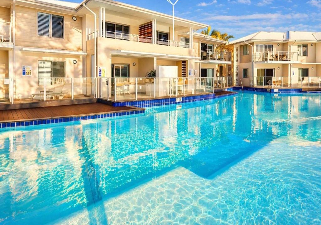 Salamander Bay Apartment | Oaks Pacific Blue Resort - Sea Salt Studio