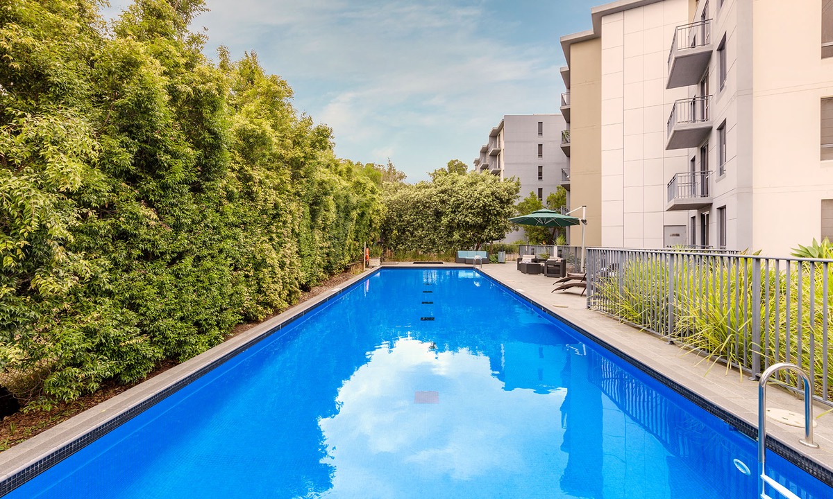 North Ryde Hotel | Oaks Sydney North Ryde Suites