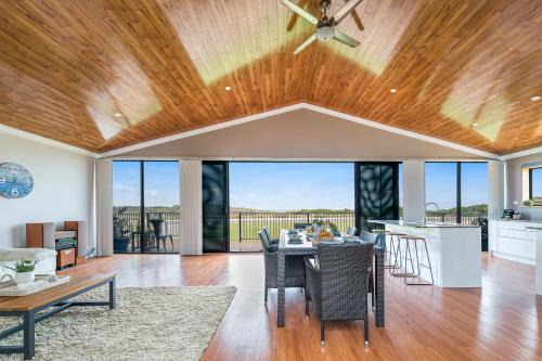 Guilderton House | Ocean Moore - Uninterrupted Ocean Views