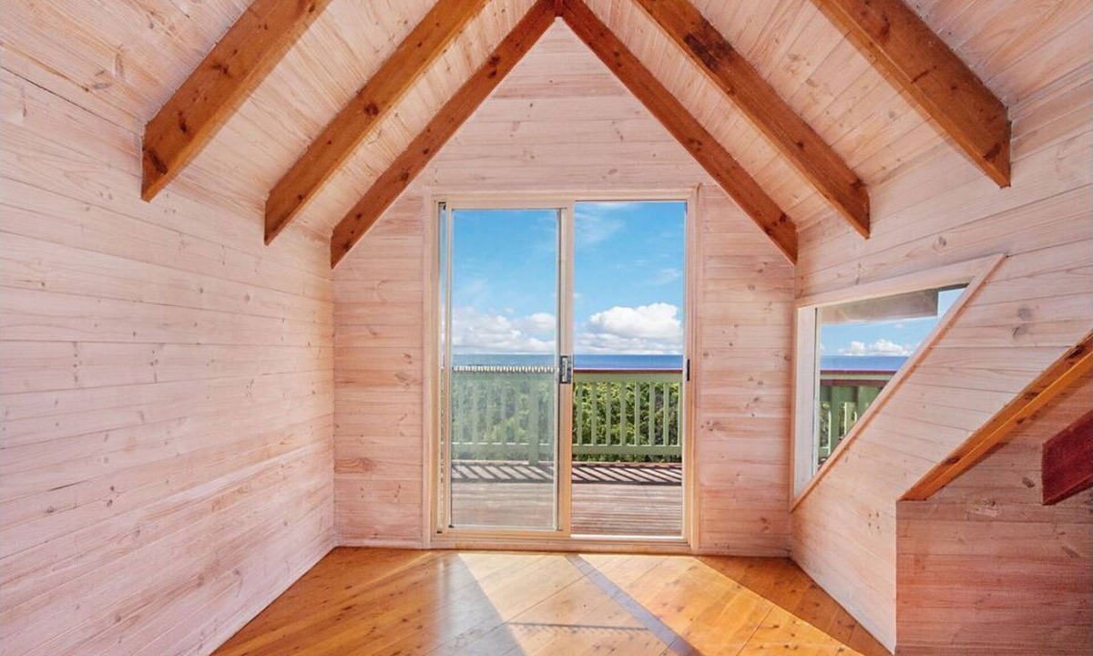 Orchid Beach House | Ocean Views Sleeps 20