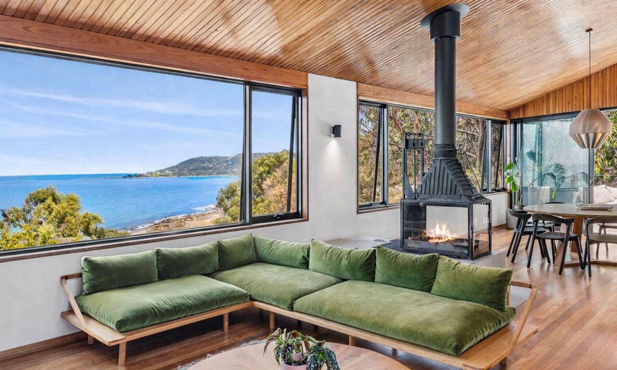 Lorne House | Ocean Winds Lorne