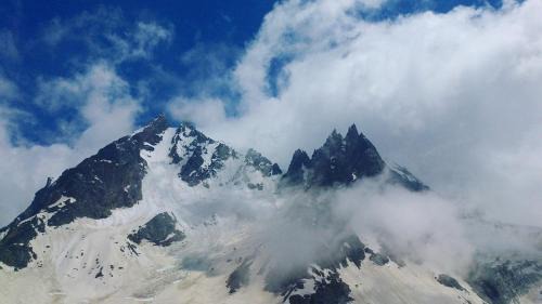 Old Manali Hotel | off-Road stay