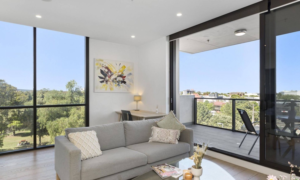Adelaide Central Business District Apartment | Oleria - Serene Bohem Retreat