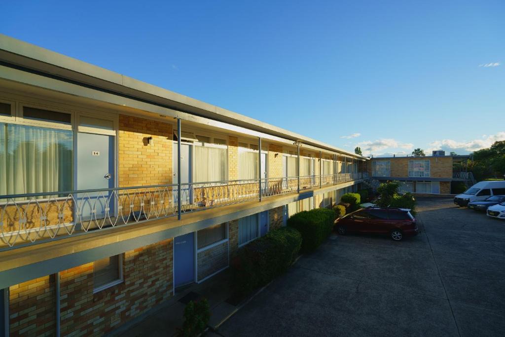 Queanbeyan Hotel | Olympia Motel