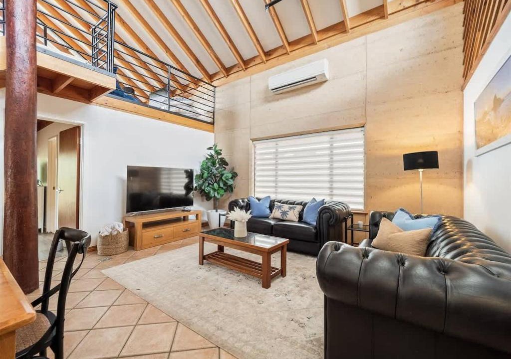 Quindalup House | Osprey Beachside Retreat - Good Times Guaranteed