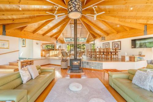 Eaglehawk Neck House | Osprey Lodge