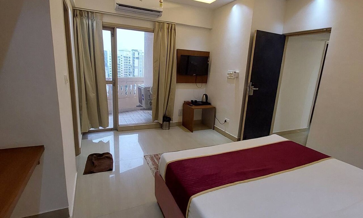 Navi Mumbai Hotel | Outstay Executive Apartments