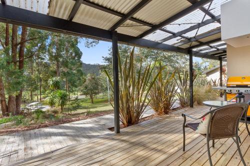 Oyster Cove Cabin | Oyster Cove Chalet