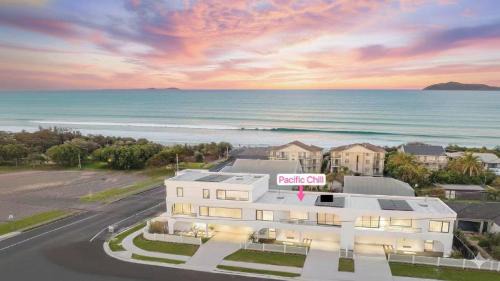 Hawks Nest House | Pacific Chill 2 Mins Walk to Beach