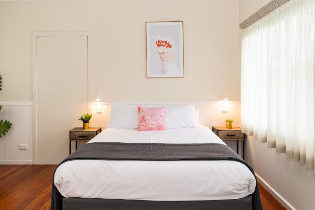 Forster Hotel | Pacific Motel 03