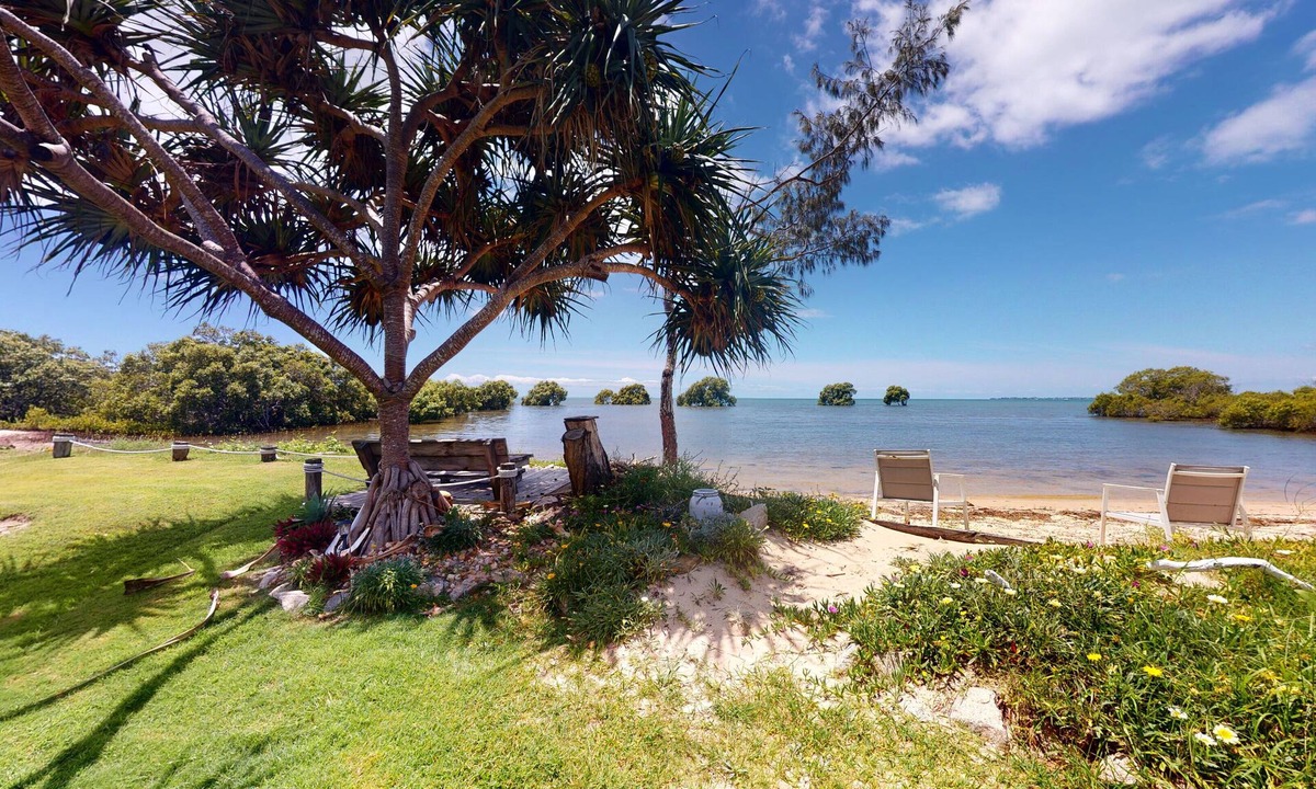 Beachmere House | PALAZZO ON THE BEACH